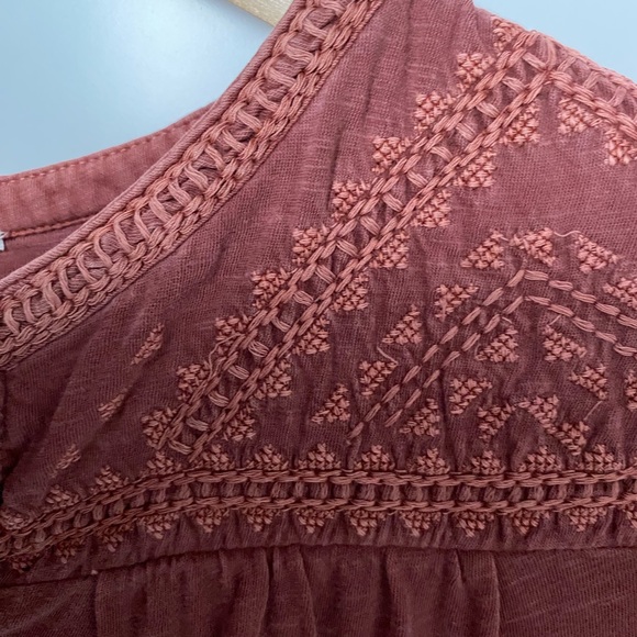 Lucky Brand Embroidered Boho Cotton Top - Picture 3 of 5